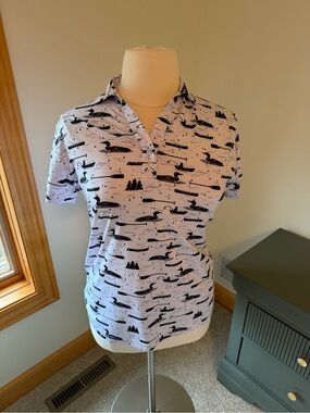 Women’s Short-Sleeve Polo Top in White with Black Scenic Print